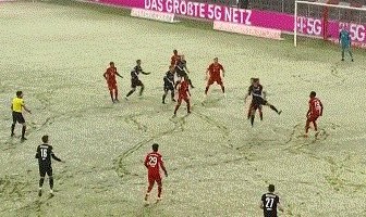 九游手机版-【德甲】莱万破门萨内造2球 拜仁两度落后2球3比3平