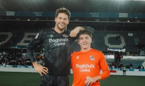 九游app官方下载-雷米罗：我扑点球提前移动了？那幸好裁判没有发现