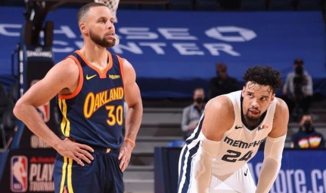 九游体育官网-最强库里遭遇最惨淡结局！明年水花合体再冲冠？